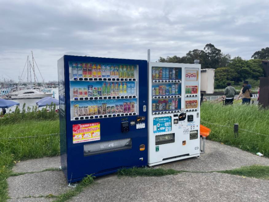 自動販売機のサムネイル