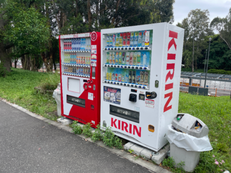 自動販売機のサムネイル