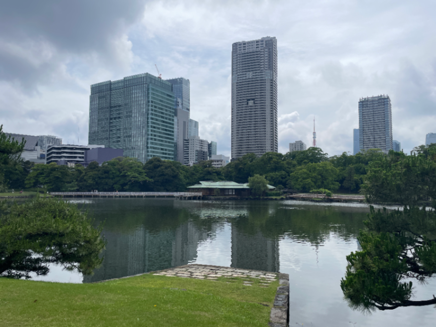 潮入の池のサムネイル